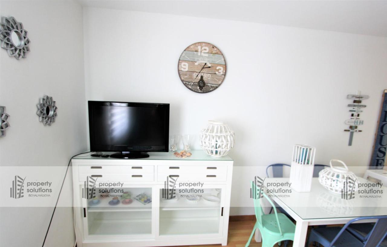 La Carihuela - Apartamento De 3 Dormitorios -A 300Mtrs De La Playa Торремолінос Екстер'єр фото