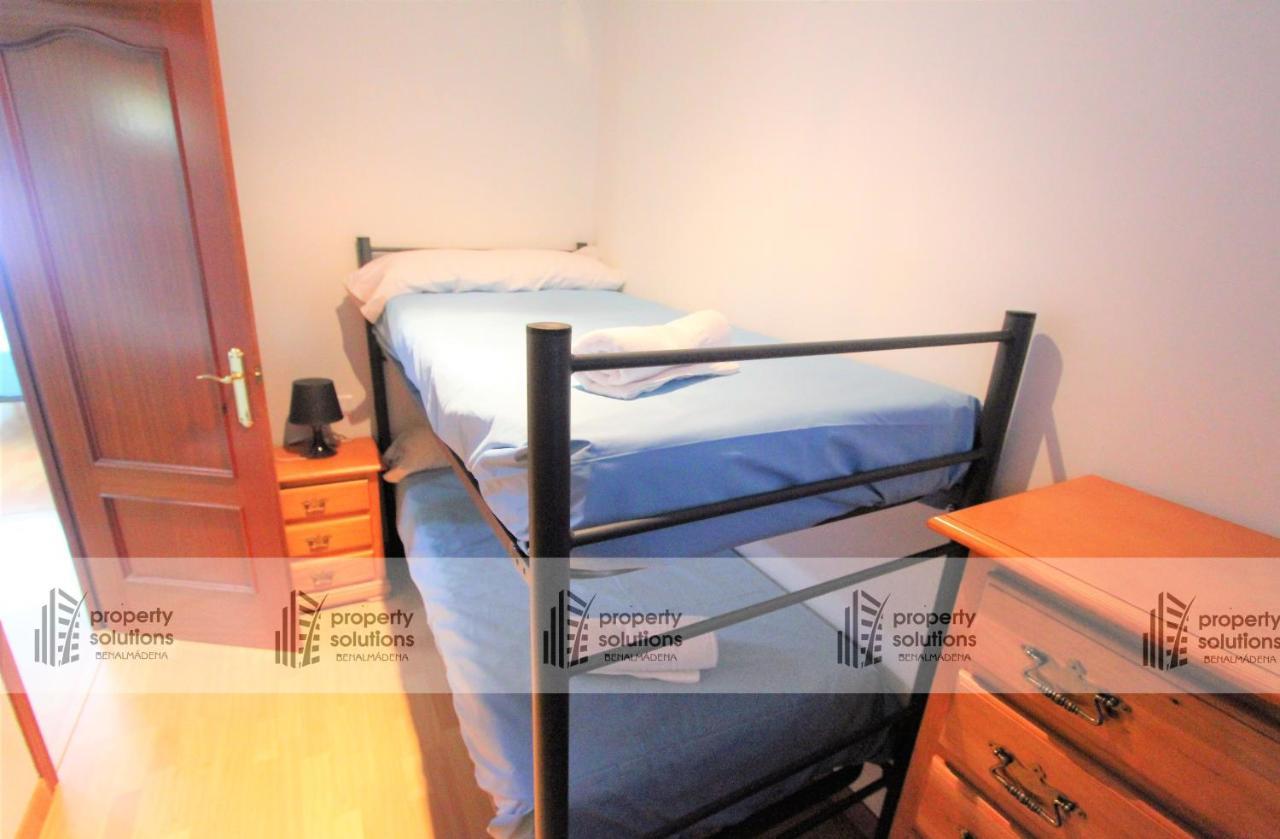 La Carihuela - Apartamento De 3 Dormitorios -A 300Mtrs De La Playa Торремолінос Екстер'єр фото