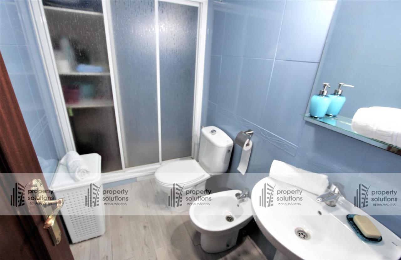 La Carihuela - Apartamento De 3 Dormitorios -A 300Mtrs De La Playa Торремолінос Екстер'єр фото